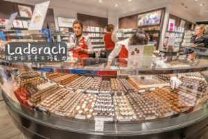 延伸閱讀：娜徳諾精品巧克力 Laderach |瑞士蘇黎世車站必吃巧克力店，食尚玩家推薦。